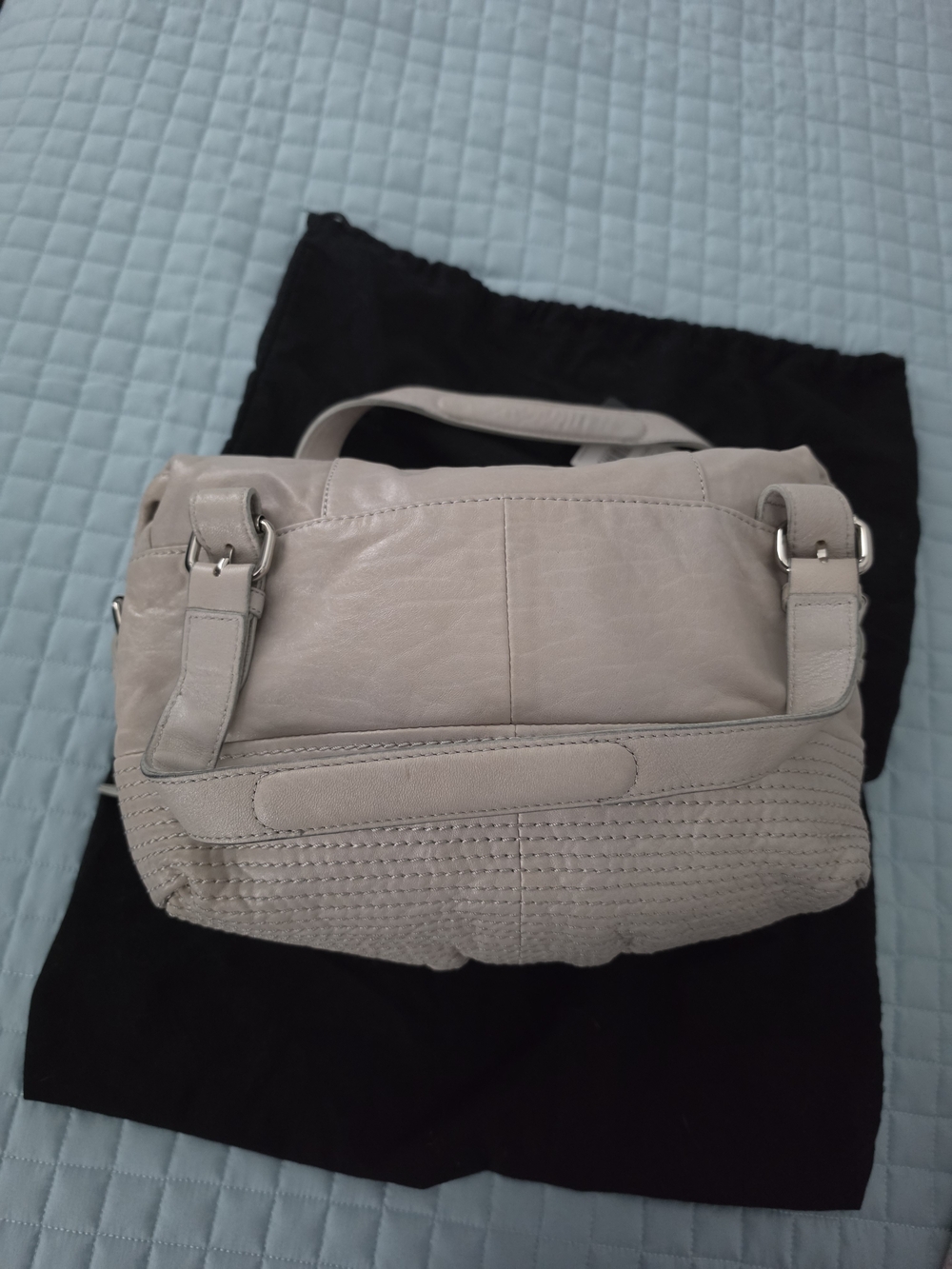 L.A.M.B. Women's Leather Shoulder Bag Ghost - Picture 4 of 10